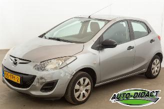 krockskadad bil auto Mazda 2 1.3 BIFUEL Airco Cool 2012/3