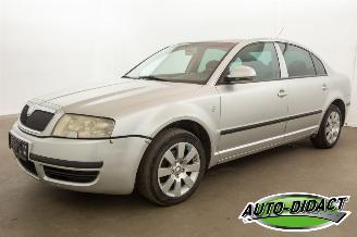  Skoda Superb 1.9 TDI Clima 2007/2