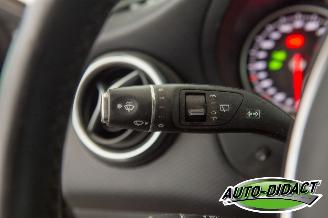 Mercedes A-klasse A180d Automaat Navi Camera Airco picture 16