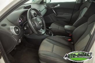 Audi A1 1.0 TFSI Airco picture 24