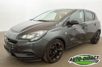 krockskadad bil auto Opel Corsa 1.4 Airco Navi Black Edition 2018/4