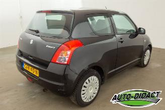 Suzuki Swift 1.3 Airco Cool picture 4