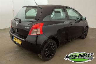 Toyota Yaris 1.3 VVT-i Airco Sol picture 4