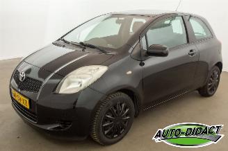 Schadeauto Toyota Yaris 1.3 VVT-i Airco Sol 2006/5