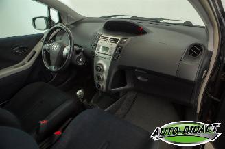 Toyota Yaris 1.3 VVT-i Airco Sol picture 16