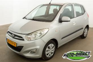 krockskadad bil auto Hyundai I-10 1.2 Airco 104.661 km NAP 2012/4
