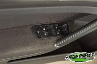 Volkswagen Golf 1.0 TSI Navi Camera Clima Comfortline picture 13