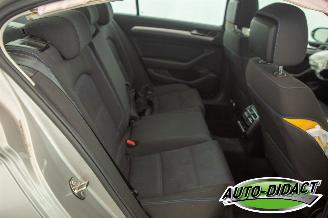 Volkswagen Passat 1.4 TSI GTE Automaat Navi Clima picture 21