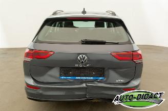 Volkswagen Golf 1.0 eTSI Automaat Digi Dash Navi Life picture 32