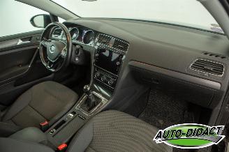 Volkswagen Golf 1.0 TSI Navi Clima Comfortline picture 19