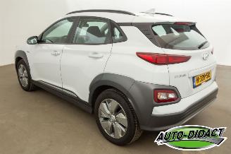 Hyundai Kona 64 kWh EV Comfort Camera Clima picture 3