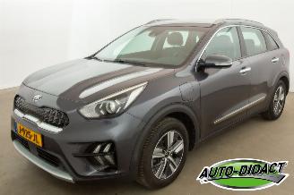 uszkodzony samochody osobowe Kia Niro 1.6 GDi PHEV Automaat Navi Camera Clima DynamicLine 2020/8