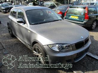 BMW 1-serie 1 serie (E87/87N) Hatchback 5-drs 120i 16V (N43-B20A) [125kW]  (03-200=
7/06-2011) picture 2