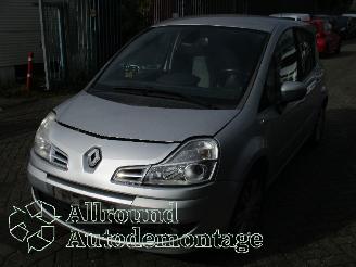 Vrakbiler auto Renault Modus Modus/Grand Modus (JP) MPV 1.6 16V (K4M-801) [82kW]  (12-2004/12-2012)= 2008/10