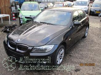 demontáž osobní automobily BMW 3-serie 3 serie (E90) Sedan 318i 16V (N43-B20A) [105kW]  (09-2007/10-2011) 2009