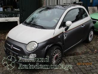 Coche siniestrado Fiat 500 500 (312) Hatchback 0.9 TwinAir 85 (312.A.2000) [63kW]  (07-2010/...) 2011