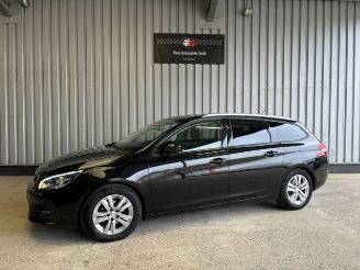 occasione autovettura Peugeot 308 SW PureTech 1.2 Panorama / Navi / LED 2019/6