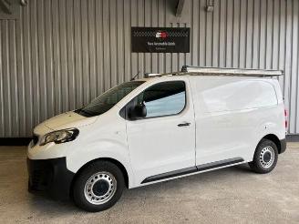 Käytettyjen commercial vehicles Peugeot Expert Kasten Premium L2 Tempomat / Klima / AHK 2016/1