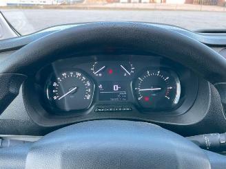 Peugeot Expert Kasten Premium L2 Tempomat / Klima / AHK picture 18