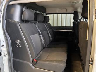 Peugeot Expert Premium Plus TwinCab Autom / 6Sitzer / L3 picture 13