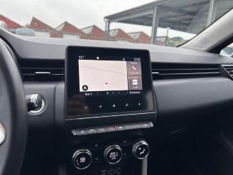 Renault Clio V Experience Navigation / LED picture 17