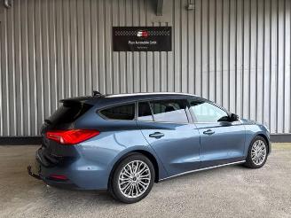 Ford Focus Turnier Titanium Pano / LED / R-Kamera picture 8