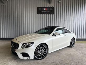 Mercedes E-klasse 200 Coup AMG-Lin Panorama / Widscrn picture 2