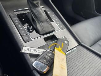 Skoda Superb Combi Style iV Panorama / Voll-Leder picture 17