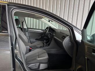 Volkswagen Golf VII 1.6 TDI Lim. Allstar BMT picture 11