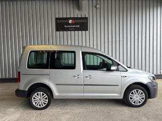 Volkswagen Caddy PKW BMT 4Motion 5-Sitzer / 1e Hand picture 6