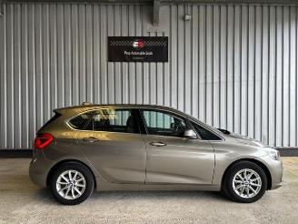 BMW 2-serie 16 d Active Tourer 16 d Advantage picture 7