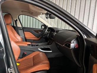 Jaguar F-Pace Portfolio AWD Voll-Leder / Kamera picture 10