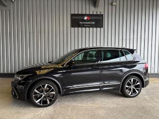 Voiture accidenté Volkswagen Tiguan R-Line 2.0 TSI 4Motion DSG / Panorama 2022/11