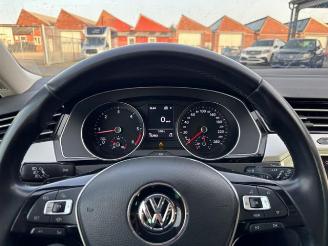 Volkswagen Passat Variant 2.0 TDI Comfortline DSG picture 16