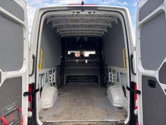 Volkswagen Crafter Kasten Extra Lang 5-Sitzer StandHz picture 10