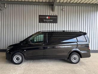 Mercedes Vito Kasten 114 CDI RWD Lang / Automatic picture 3