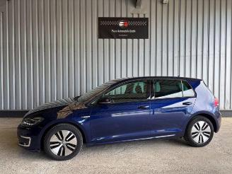 occasion passenger cars Volkswagen Golf VII Lim. e- 2017/8
