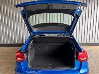 Audi Q2 35 TDI S-Tronic / Panorama picture 13