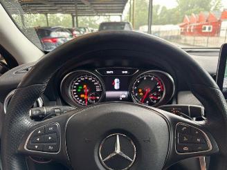 Mercedes GLA 200 Autom / R-Kamera / LED picture 18