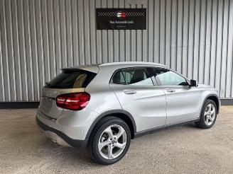 Mercedes GLA 200 Autom / R-Kamera / LED picture 6