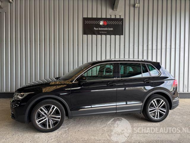 Volkswagen Tiguan Elegance 1.5 TSI DSG / LED / R-Kamera