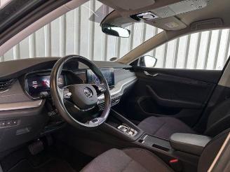 Skoda Octavia Combi Style DSG / LED / R-Kamera picture 10