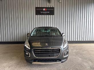 Peugeot 3008 Allure Panorama / Head-Up picture 9
