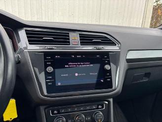 Volkswagen Tiguan 1.5 TSI Highline R-Line DSG / Panorama picture 14