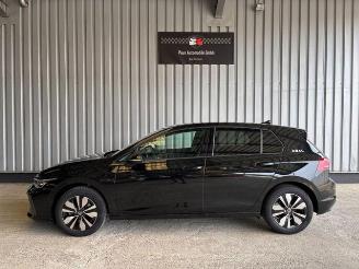 Volkswagen Golf VIII Lim. 1.5 eTSI Goal DSG / LED / AHK picture 3
