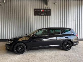 skadebil auto Volkswagen Passat Variant Comfortline DSG / Navigation 2018/10