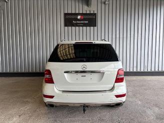 Mercedes ML 450 CDI V8 Schiebedach / Luft picture 6
