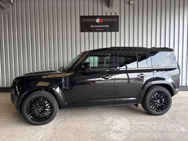 Land Rover Defender 110 Hybrid X-Dynamic SE