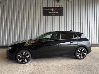 krockskadad bil auto Opel Astra L Lim. 5-trg. Elegance LED / R-Kamera 2022/4