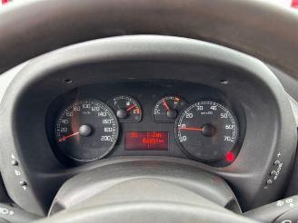 Fiat Doblo 1.3 JTD DPF SX Kombi 5-Sitzer picture 16
